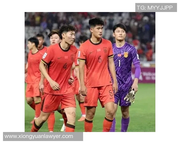 足球归国球星纷纷回归为中国足球注入新活力，未来潜力巨大